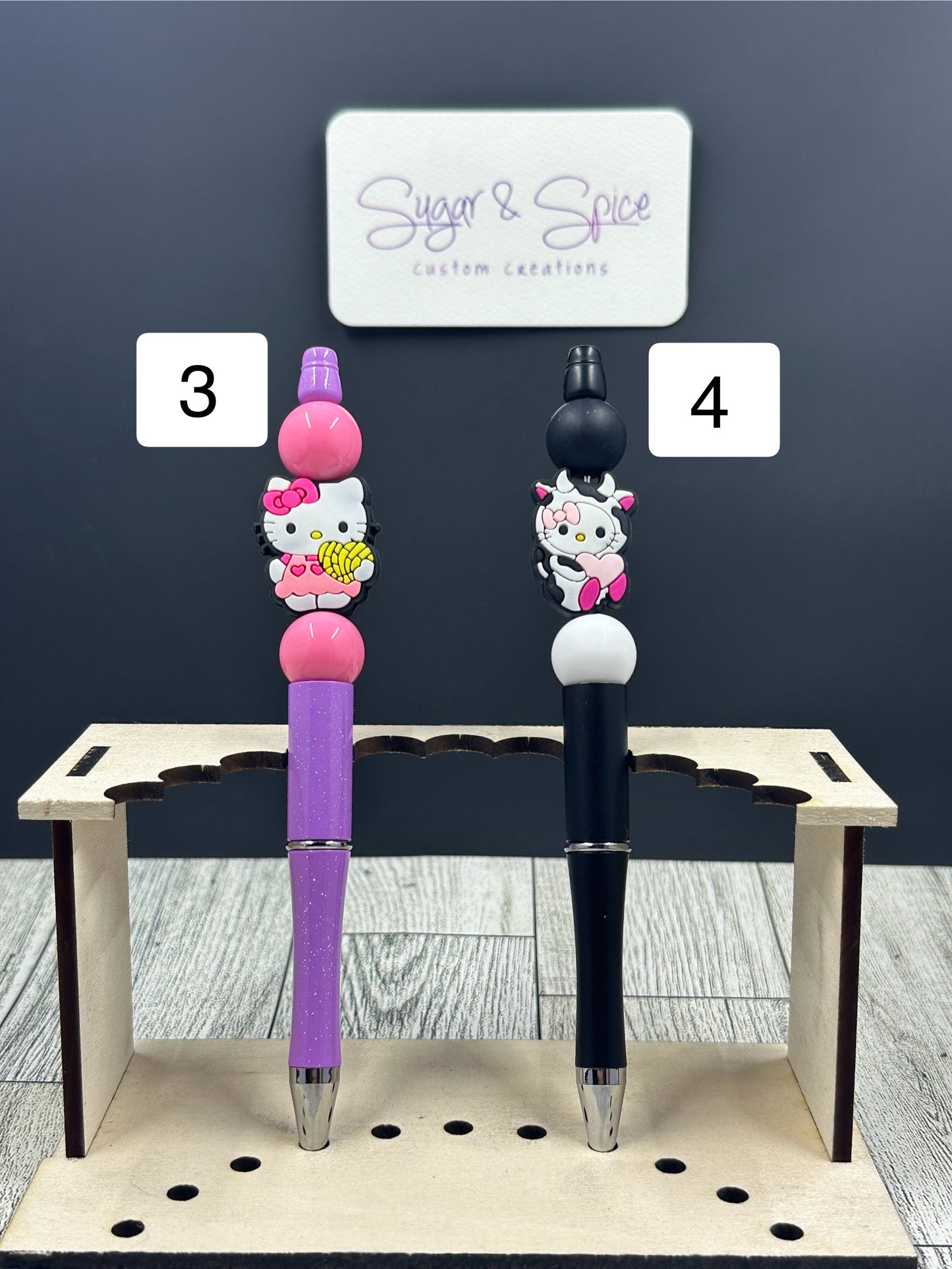 Hello Kitty Focal Bead Pens
