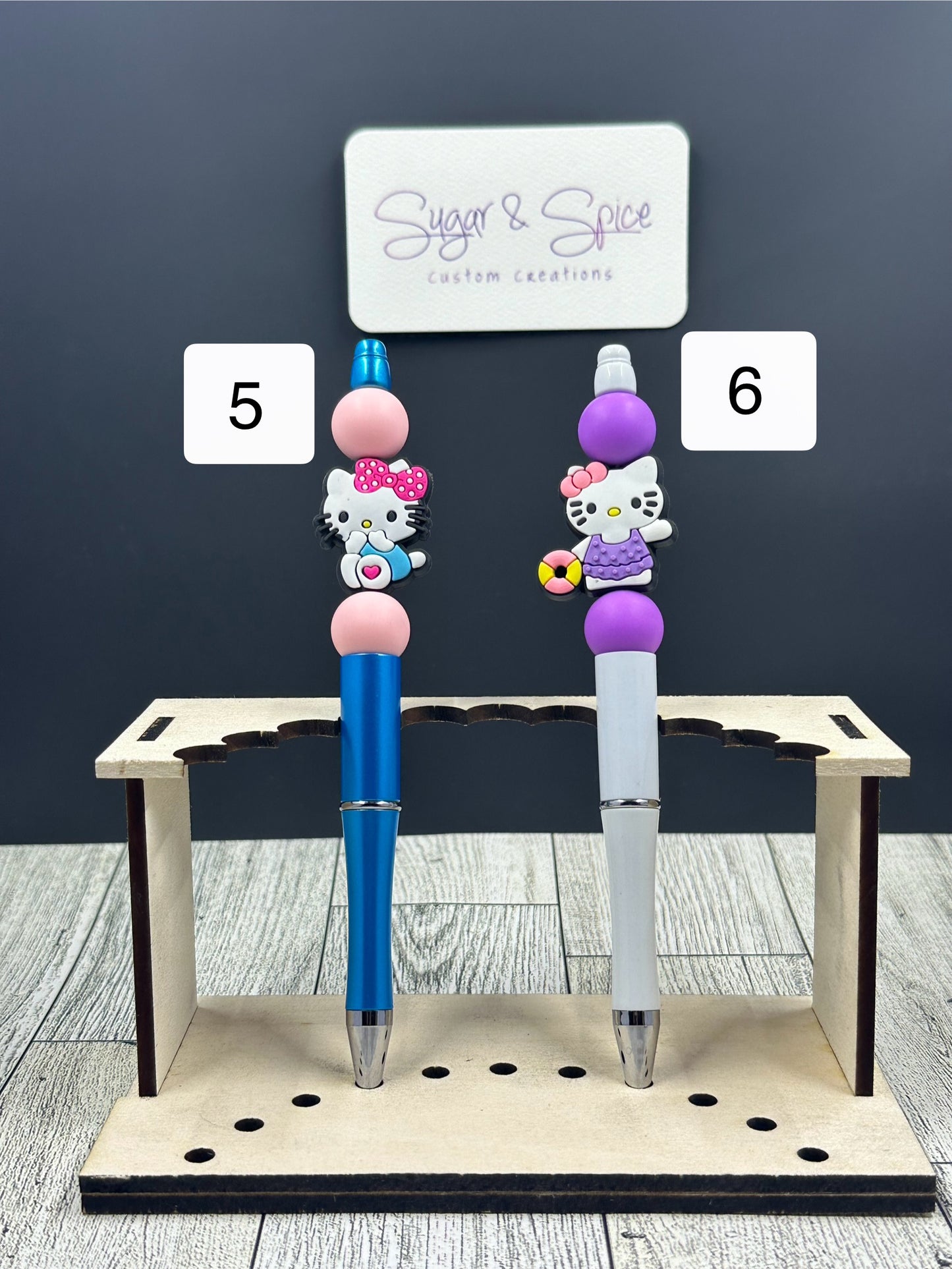 Hello Kitty Focal Bead Pens