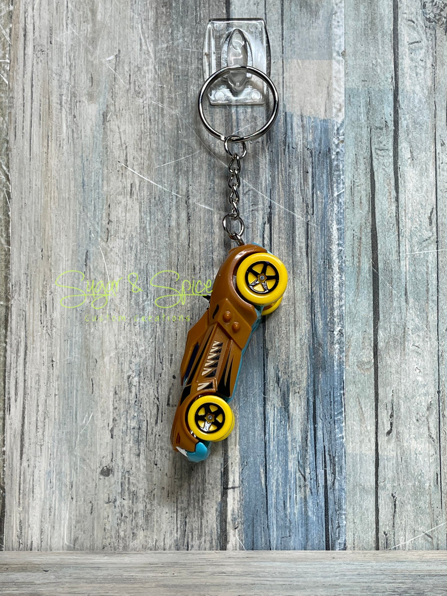 Growler-Street Beasts Hot Wheels Keychain