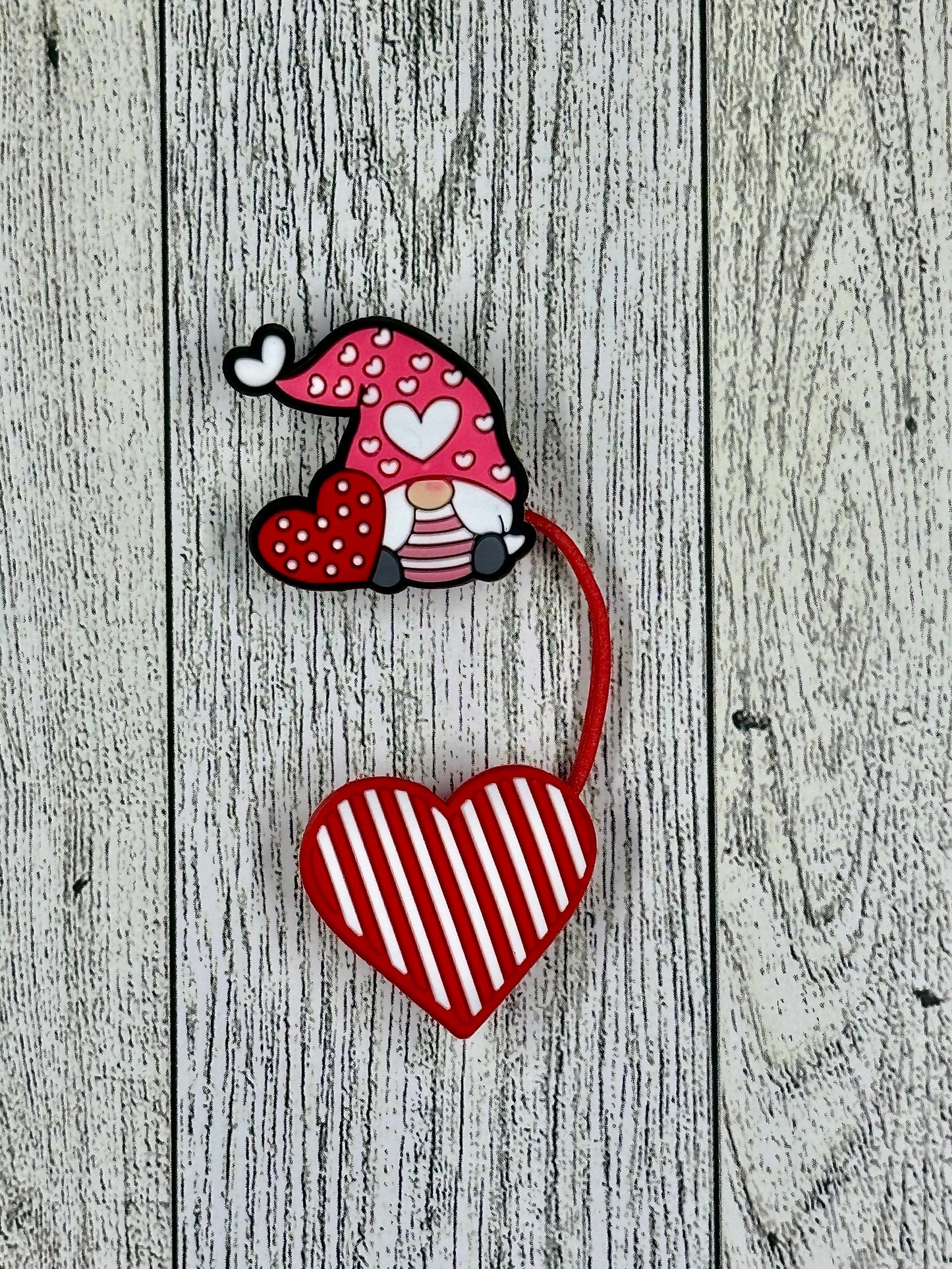 Valentine Straw Toppers with Two Focal Points