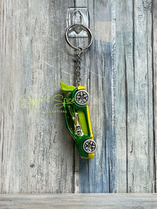 Fast 4 WD 2017 Glow Wheels Hot Wheels Keychain