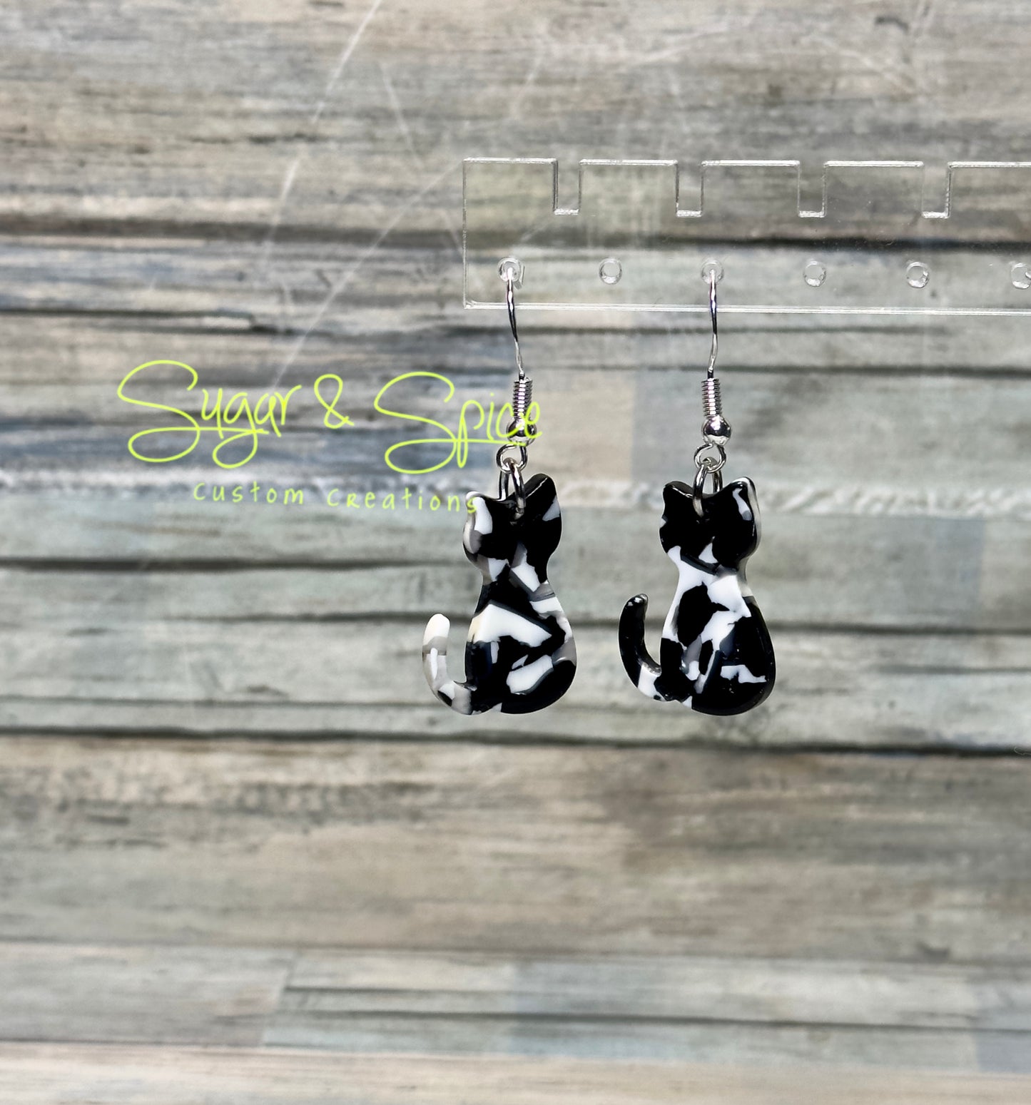 Resin Cat Earrings