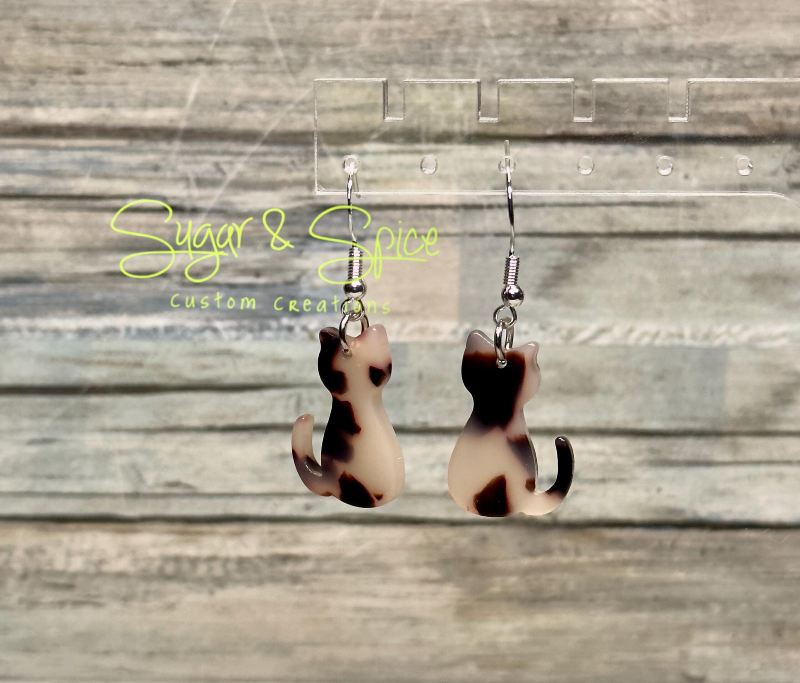 Resin Cat Earrings - Image 2